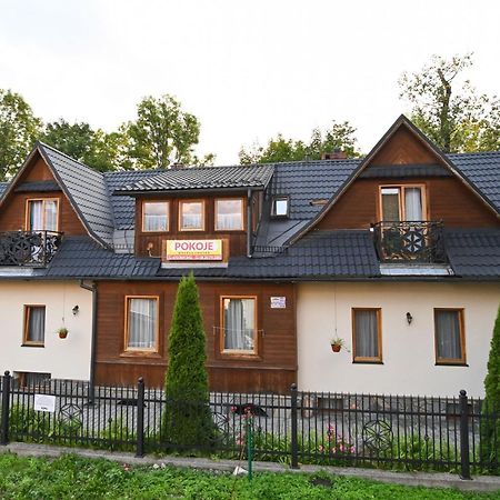 Apartamento Wesoła Chatka - Krupówki 37a Zakopane Exterior foto