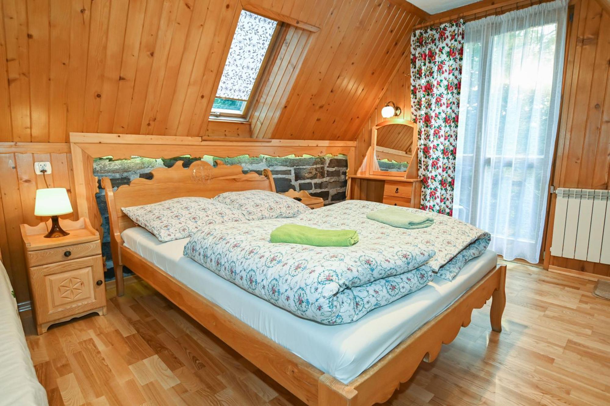 Apartamento Wesoła Chatka - Krupówki 37a Zakopane Exterior foto