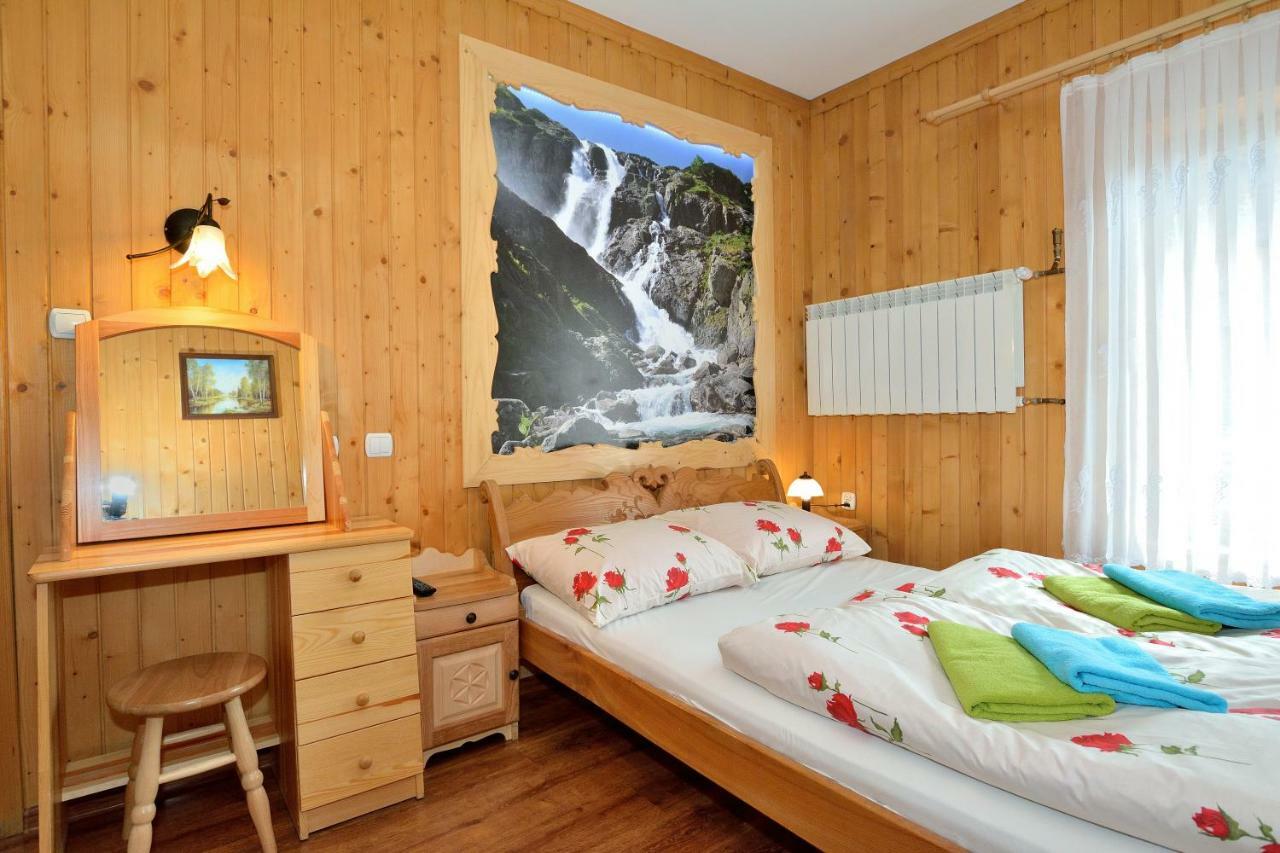 Wesoła Chatka - Krupówki 37a Zakopane Exterior foto